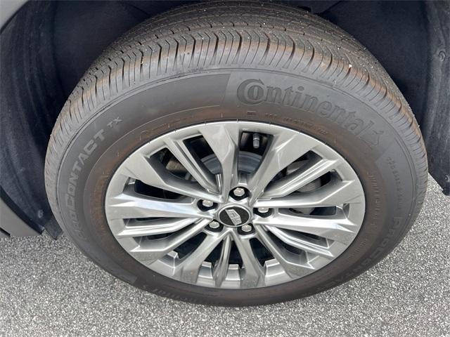 used 2024 Cadillac XT4 car, priced at $41,864