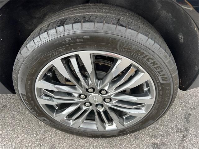 used 2019 Cadillac XT5 car, priced at $23,503