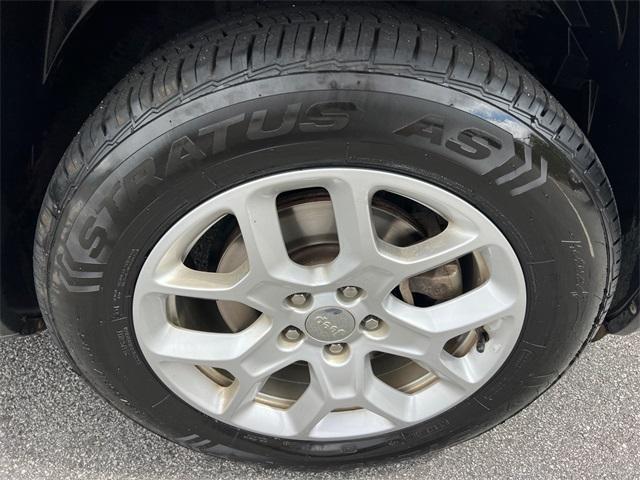 used 2017 Jeep Renegade car, priced at $11,129