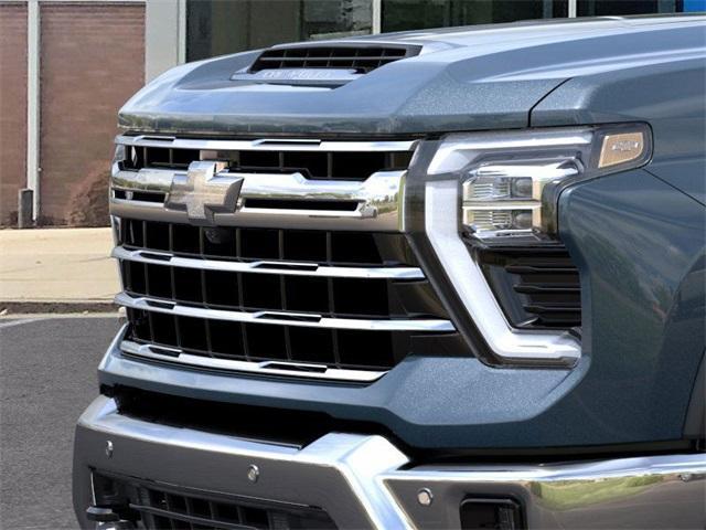 new 2025 Chevrolet Silverado 3500 car, priced at $81,090