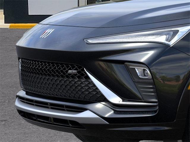 new 2025 Buick Envista car, priced at $29,725