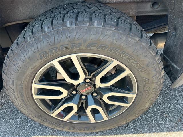 used 2020 GMC Sierra 1500 car, priced at $34,839