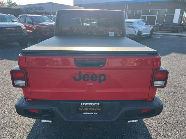 used 2022 Jeep Gladiator car, priced at $31,652