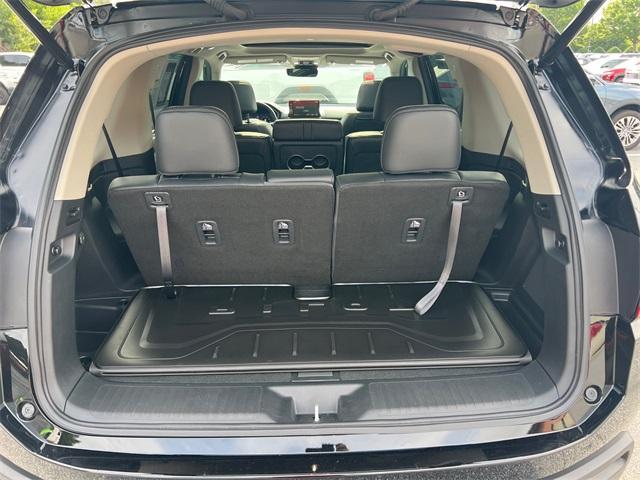 used 2025 Honda Pilot car, priced at $48,529