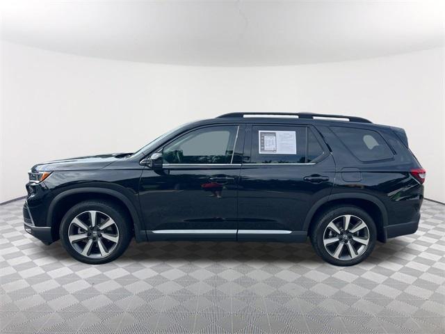 used 2025 Honda Pilot car, priced at $48,529