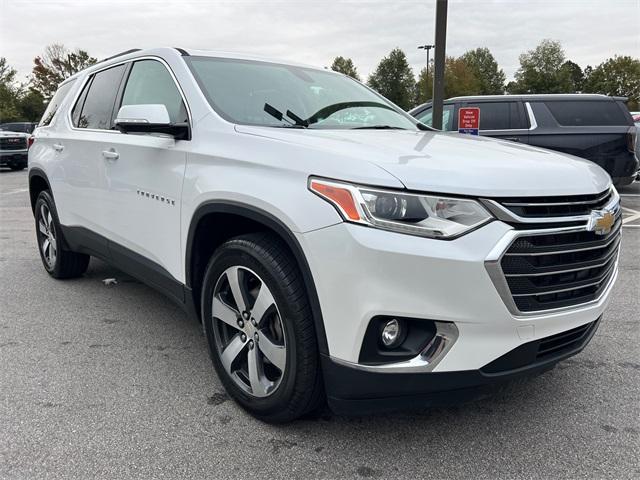 used 2020 Chevrolet Traverse car, priced at $23,537