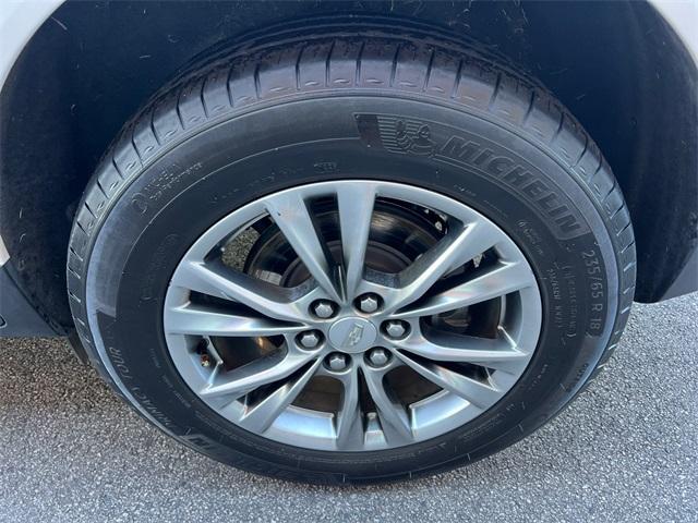 used 2021 Cadillac XT5 car, priced at $18,785