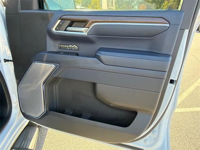 used 2024 Chevrolet Silverado 1500 car, priced at $52,494