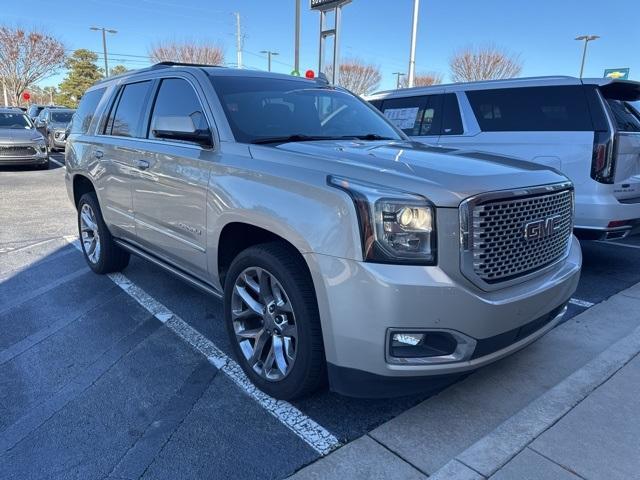 used 2017 GMC Yukon car, priced at $30,290