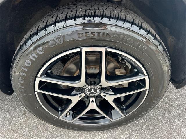 used 2019 Mercedes-Benz GLC 300 car, priced at $21,163