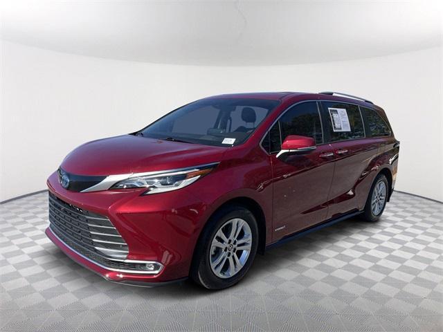 used 2021 Toyota Sienna car, priced at $47,770