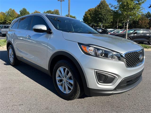 used 2018 Kia Sorento car, priced at $14,377