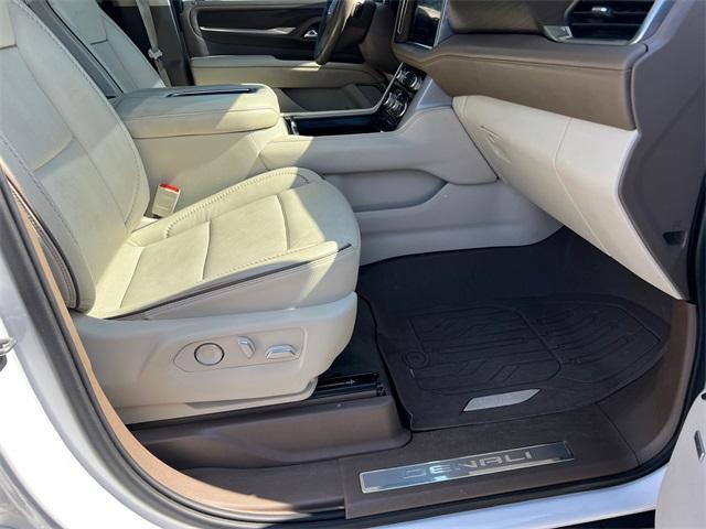 used 2021 GMC Yukon XL car, priced at $44,987