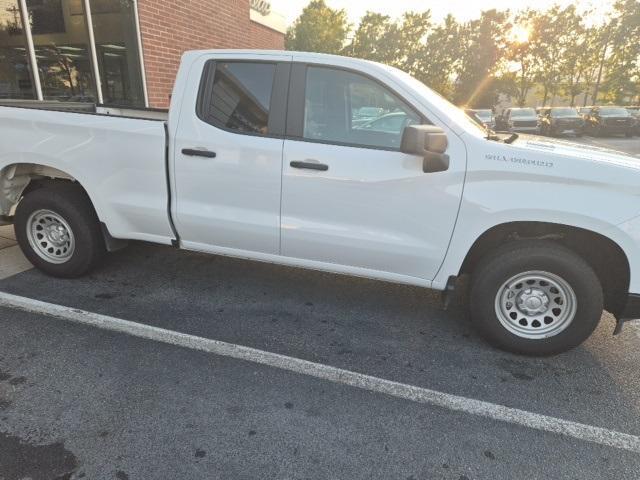 used 2025 Chevrolet Silverado 1500 car, priced at $36,434