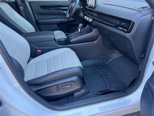 used 2023 Honda CR-V Hybrid car, priced at $33,840
