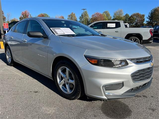 used 2018 Chevrolet Malibu car, priced at $13,106