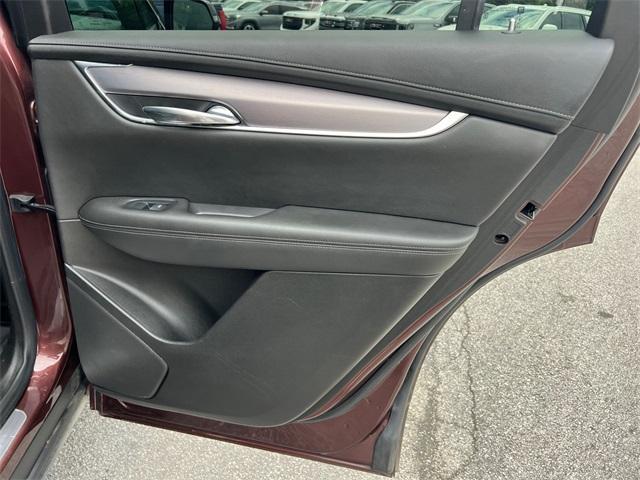 used 2022 Cadillac XT6 car, priced at $26,674