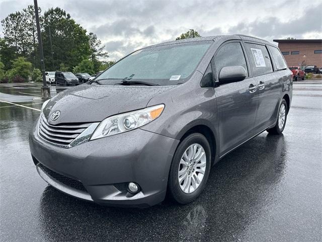 used 2016 Toyota Sienna car, priced at $20,023