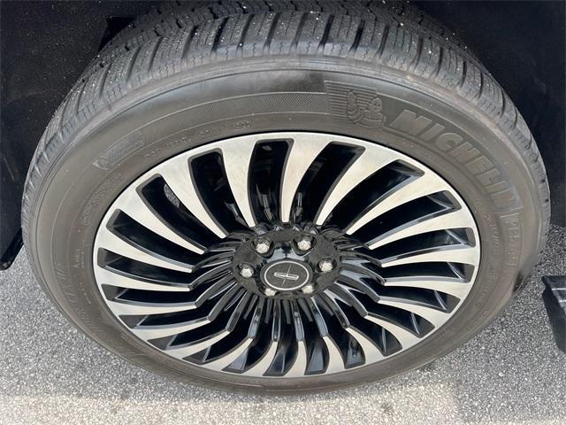 used 2020 Lincoln Navigator car, priced at $42,936