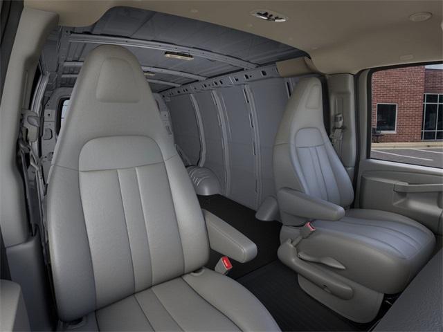 new 2025 GMC Savana 2500 car, priced at $46,475