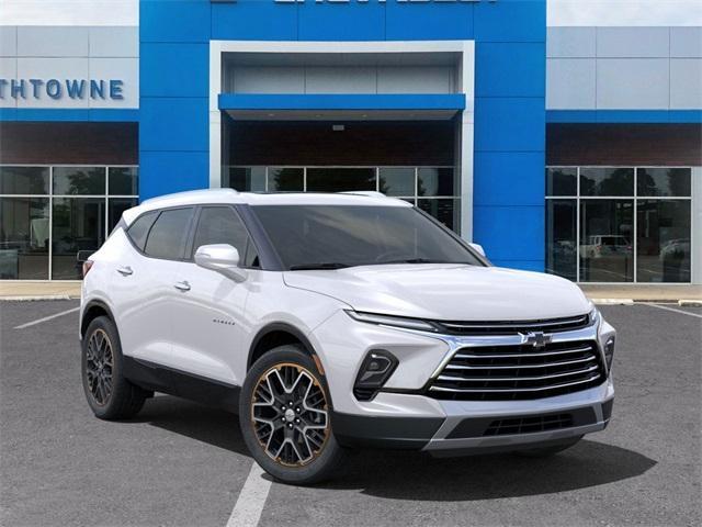 new 2025 Chevrolet Blazer car, priced at $46,035