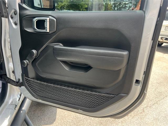 used 2022 Jeep Wrangler Unlimited car, priced at $27,273