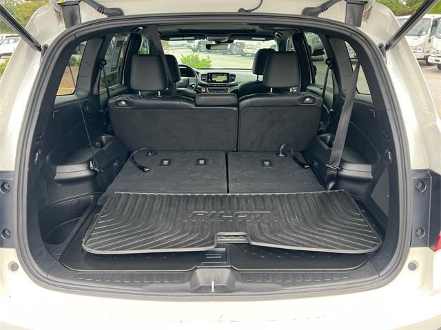 used 2022 Honda Pilot car, priced at $31,294