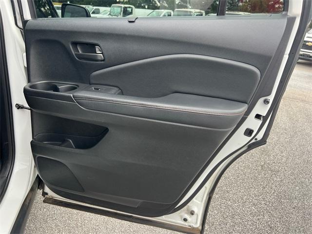 used 2022 Honda Pilot car, priced at $31,294