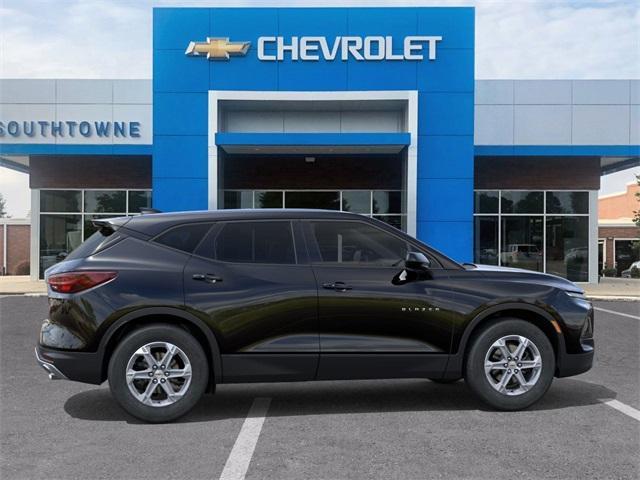new 2025 Chevrolet Blazer car, priced at $32,220