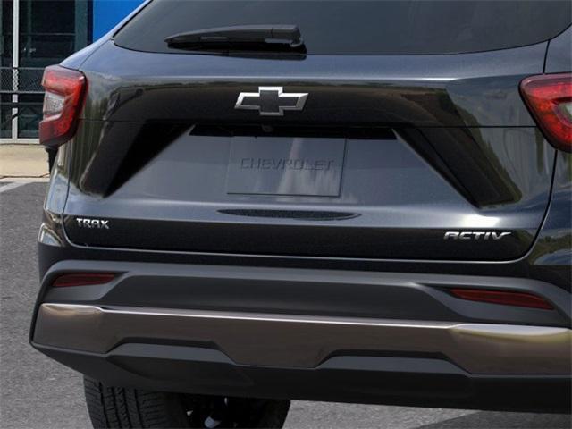 new 2025 Chevrolet Trax car, priced at $23,895