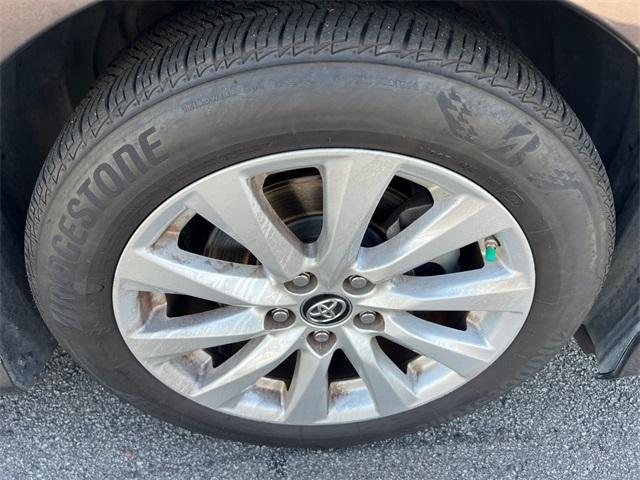 used 2018 Toyota Camry car, priced at $17,035