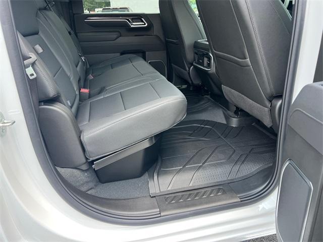 used 2025 Chevrolet Silverado 3500 car, priced at $75,995
