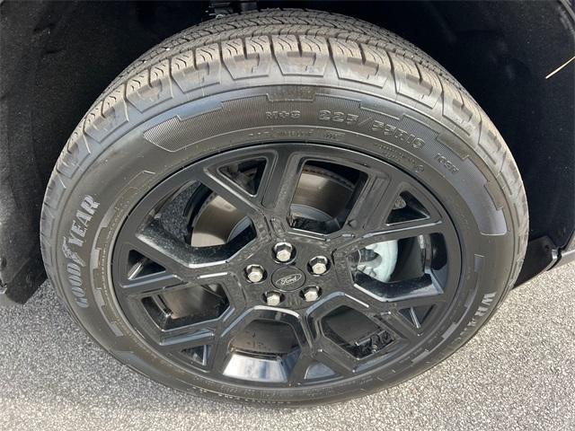 used 2025 Ford Maverick car, priced at $39,661