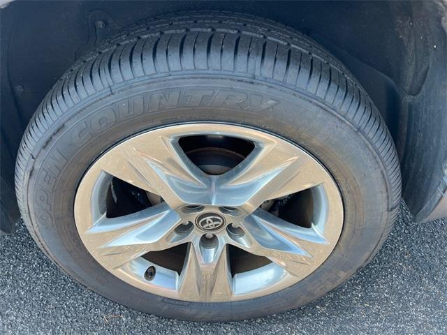 used 2017 Toyota Highlander car, priced at $23,183