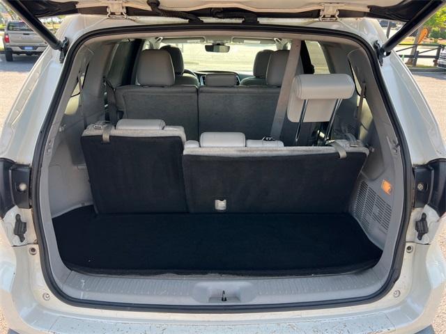 used 2017 Toyota Highlander car, priced at $23,183