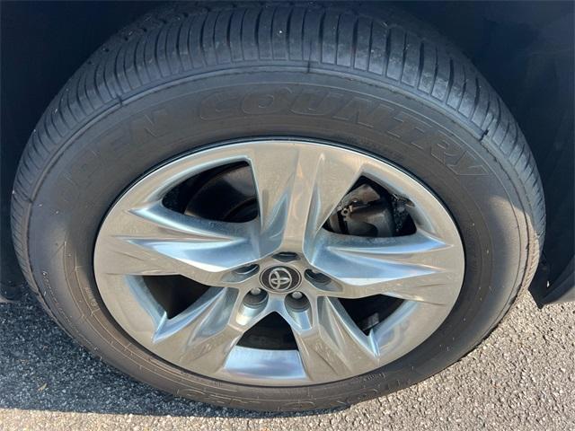 used 2017 Toyota Highlander car, priced at $23,183
