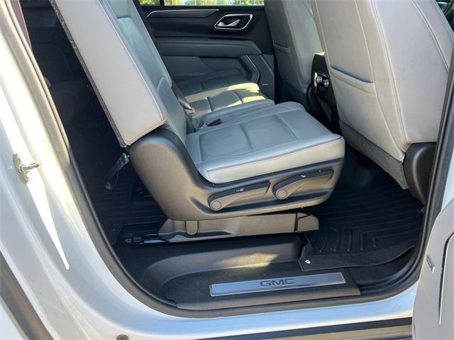 used 2021 GMC Yukon XL car, priced at $35,595