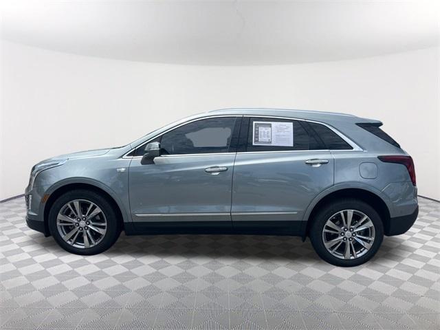 used 2023 Cadillac XT5 car, priced at $32,437
