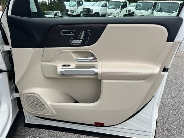 used 2021 Mercedes-Benz GLB 250 car, priced at $22,166