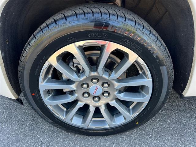 used 2021 GMC Acadia car, priced at $28,427