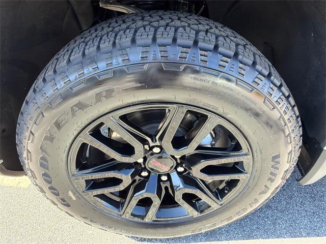 used 2023 GMC Sierra 1500 car, priced at $48,852
