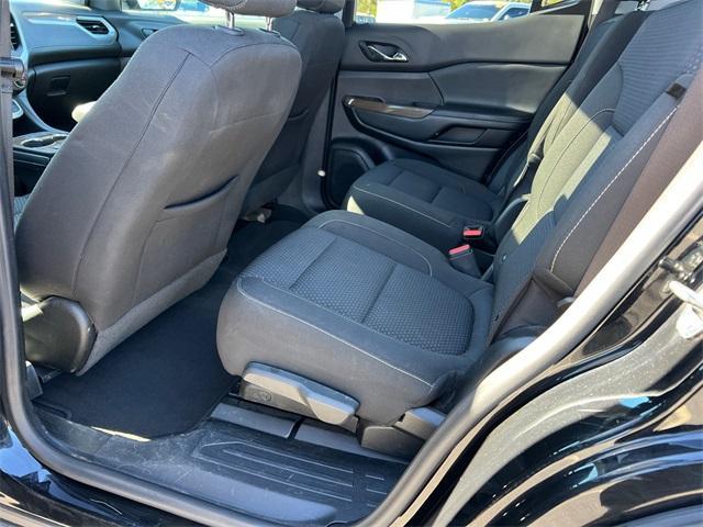 used 2023 GMC Acadia car, priced at $28,116