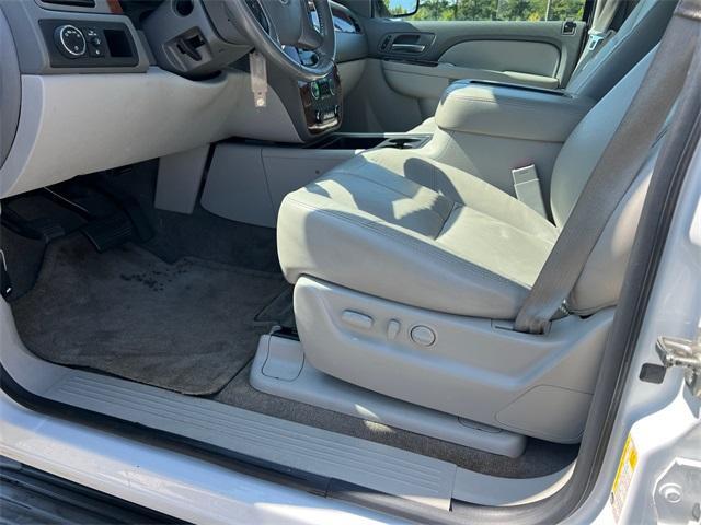 used 2013 Chevrolet Tahoe car, priced at $15,686