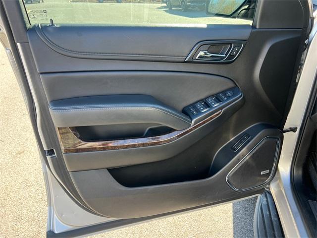 used 2019 Chevrolet Suburban car, priced at $30,290