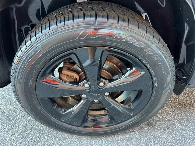 used 2017 Jeep Cherokee car, priced at $11,313