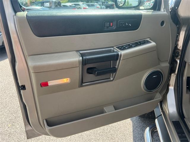 used 2003 Hummer H2 car, priced at $21,995