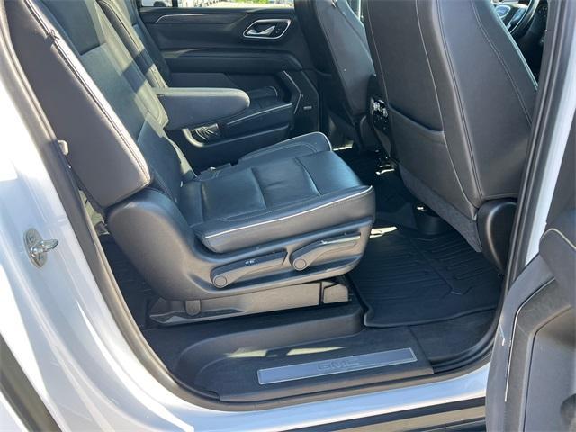 used 2021 GMC Yukon XL car, priced at $43,288
