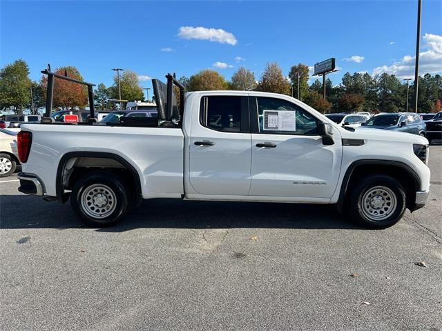 used 2023 GMC Sierra 1500 car, priced at $29,892