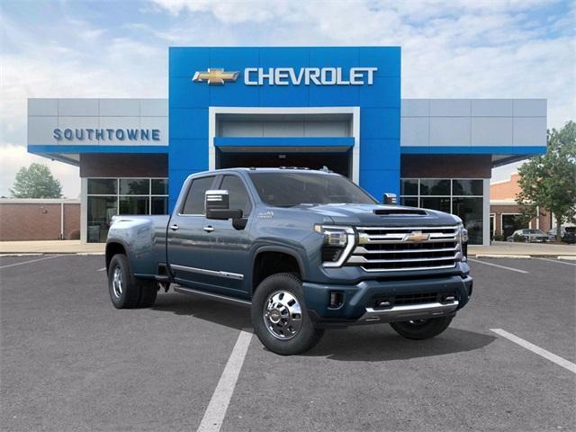 new 2026 Chevrolet Silverado 3500 car, priced at $90,365