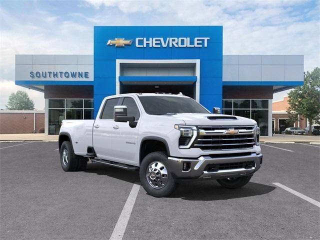 new 2025 Chevrolet Silverado 3500 car, priced at $70,195